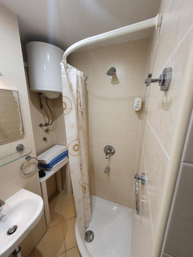 Janja Apartment Новиград Екстериор снимка